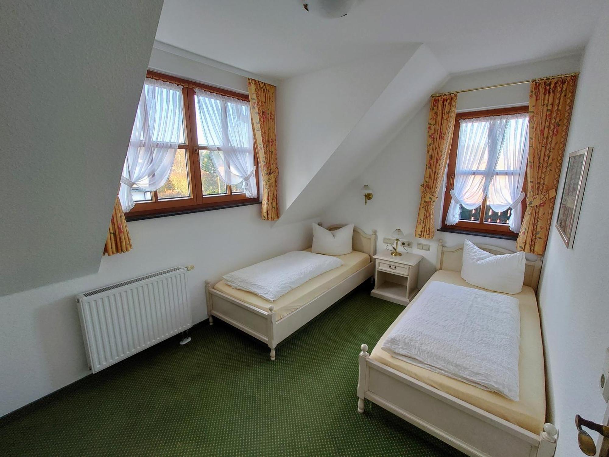 Hotel Und Berggasthof Zum Sonnenhof Sorge Bilik gambar